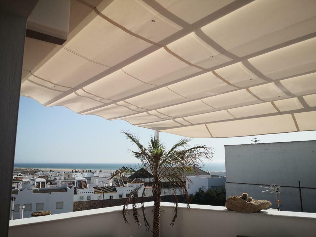 Stadthaus Petronella Meerblick Und Dachterrasse Conil De La Frontera Exterior foto